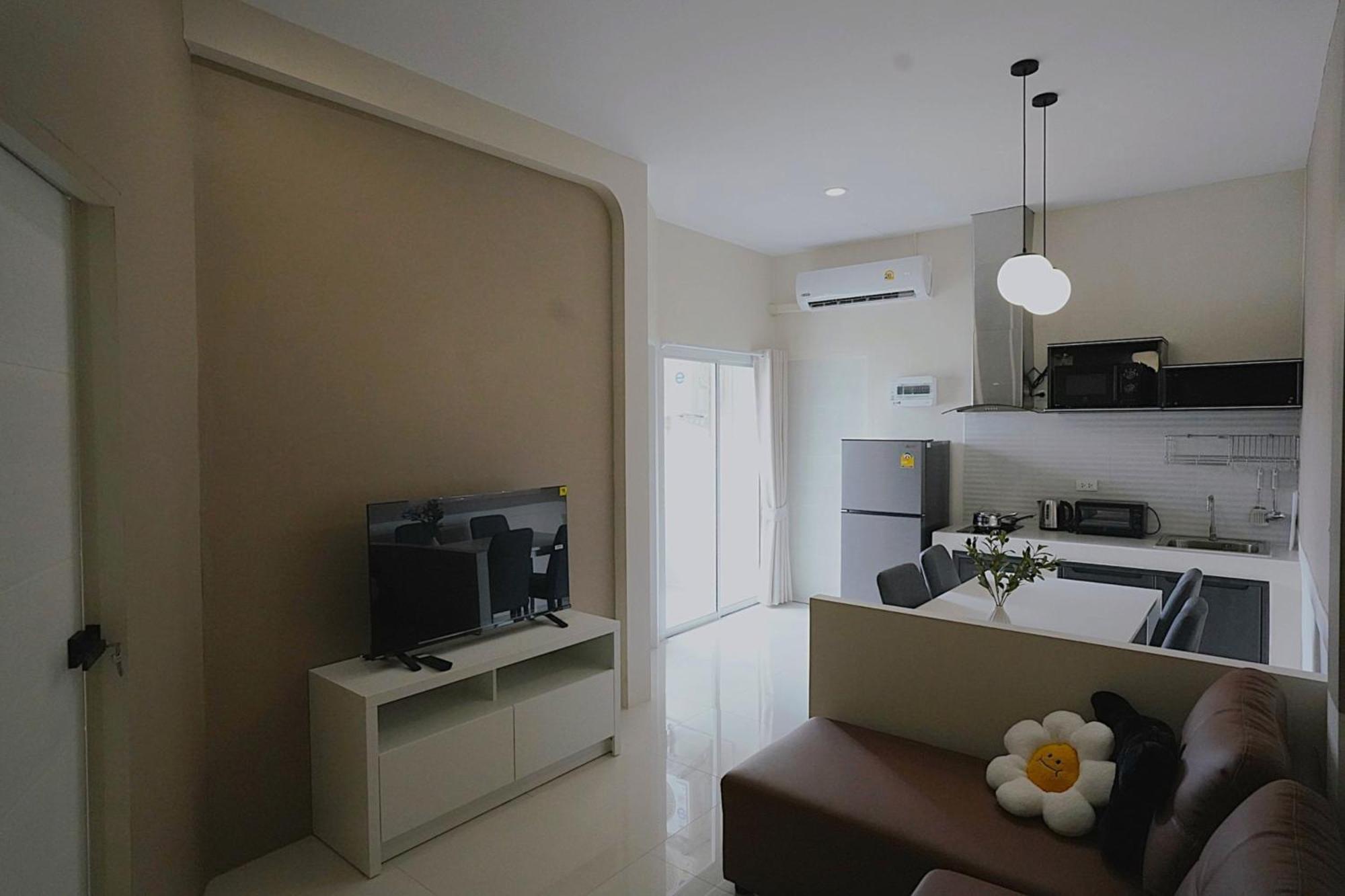 Lägenhet Hommory - East Chalong Phuket